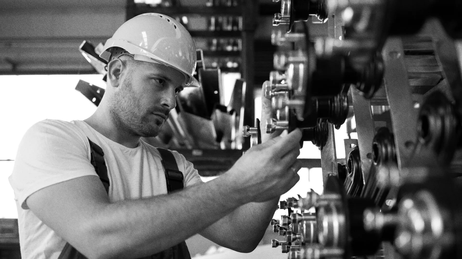 Разработка сайта для завода по продаже оборудования в Нолинске